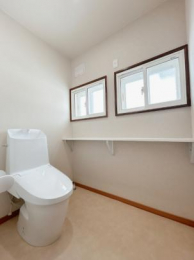 �@���̑������E�X�y�[�X