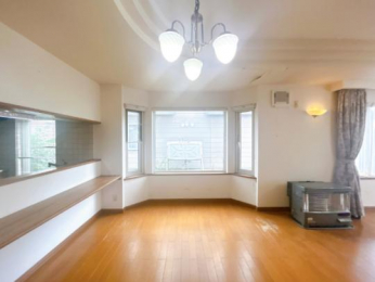 �@���̑������E�X�y�[�X