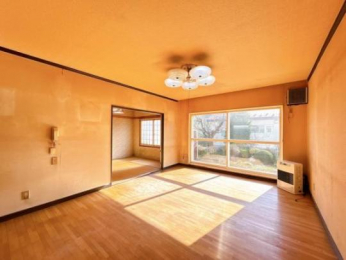 �@���̑������E�X�y�[�X