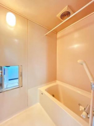 �@���̑������E�X�y�[�X