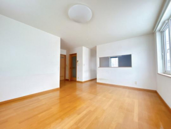 �@���̑������E�X�y�[�X