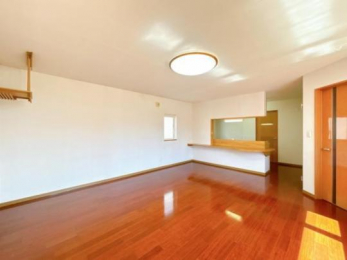 �@���̑������E�X�y�[�X