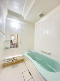 �@���̑������E�X�y�[�X