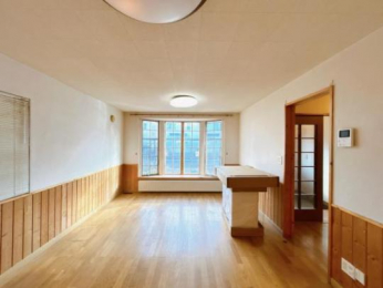 �@���̑������E�X�y�[�X