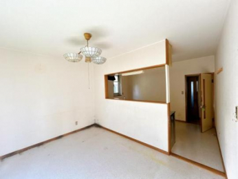 �@���̑������E�X�y�[�X