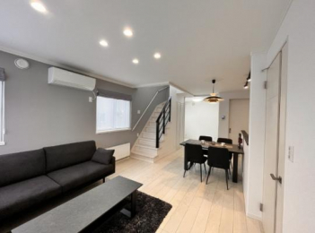 �@���ʒ��}���َD������:2385m