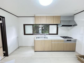 �@�эL�s�}����:4169m