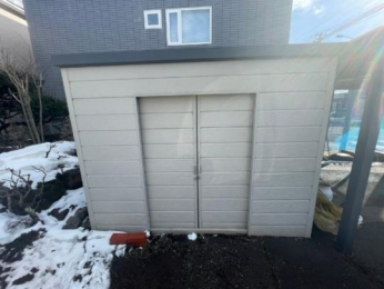 �@���X���}����:842m