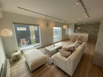 �@���̑������E�X�y�[�X