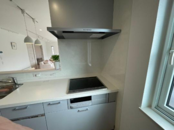 �@���̑������E�X�y�[�X