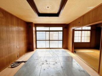 �@���̑������E�X�y�[�X