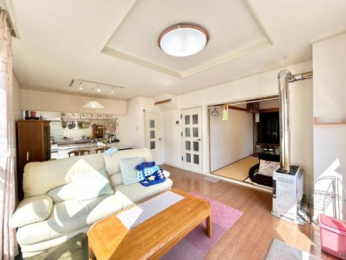 �@���̑������E�X�y�[�X