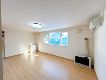 �@���̑������E�X�y�[�X