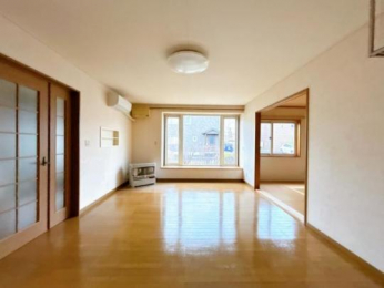 �@���̑������E�X�y�[�X