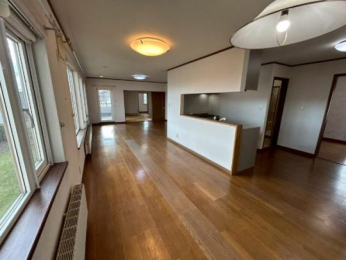 �@���̑������E�X�y�[�X